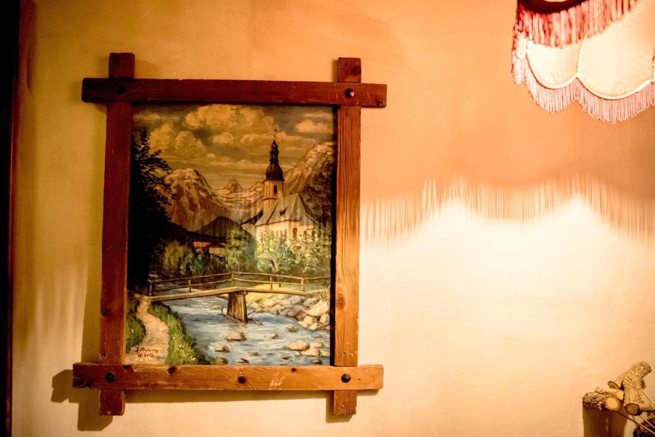 Wood House Republicii Hotell Braşov Eksteriør bilde