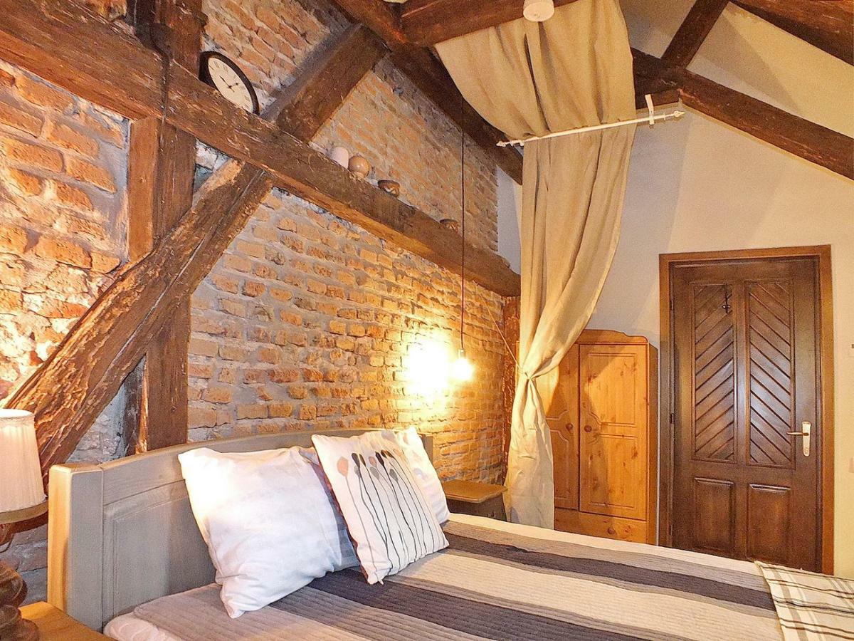 Wood House Republicii Hotell Braşov Eksteriør bilde